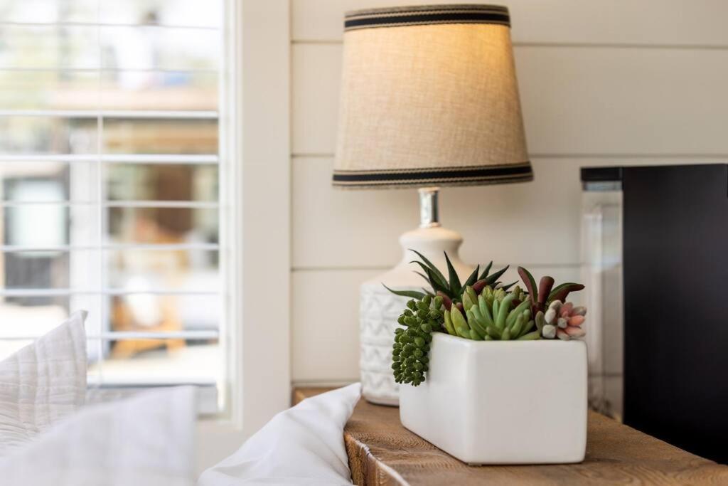 New The Perry Cozy Container Home Fredericksburg Eksteriør bilde
